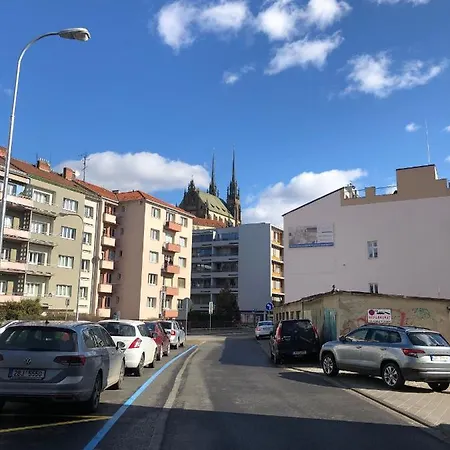Moderni Apartman V Centru Mesta 아파트 브르노